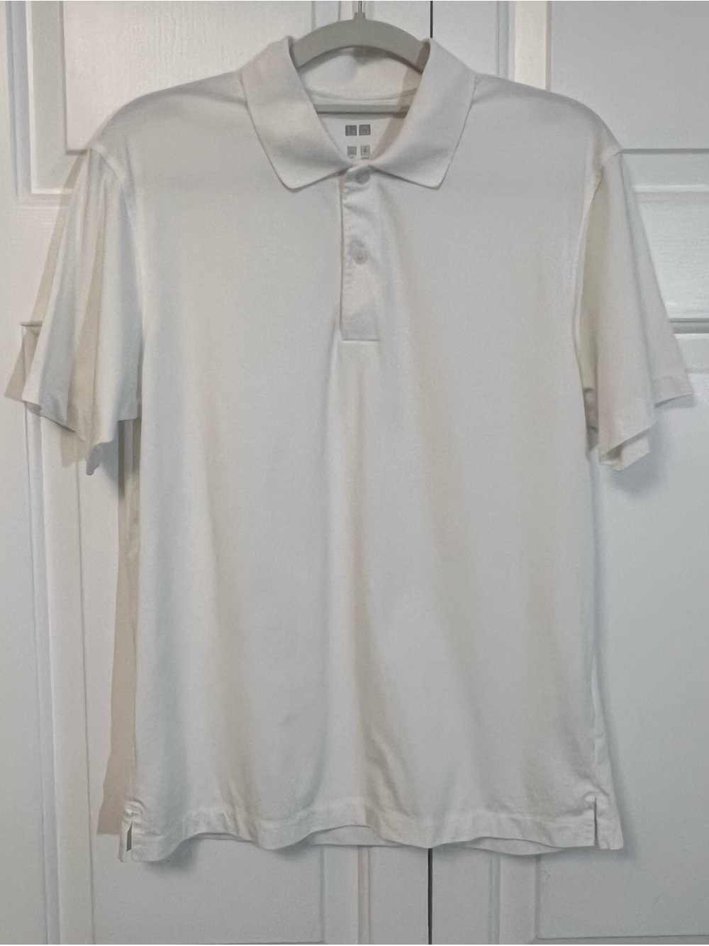 Uniqlo White Moisture-Wicking Polo Shirt